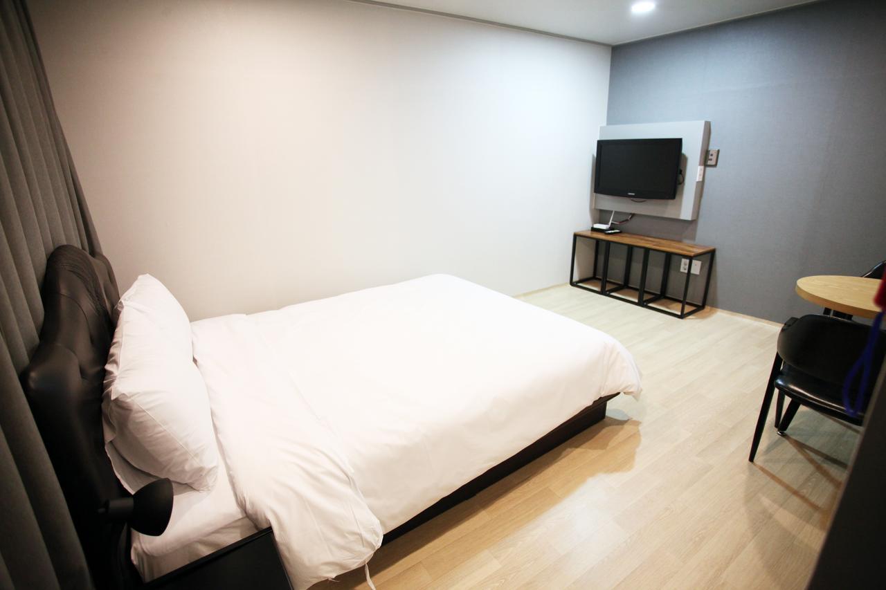 Hotel R Gangneung Quarto foto